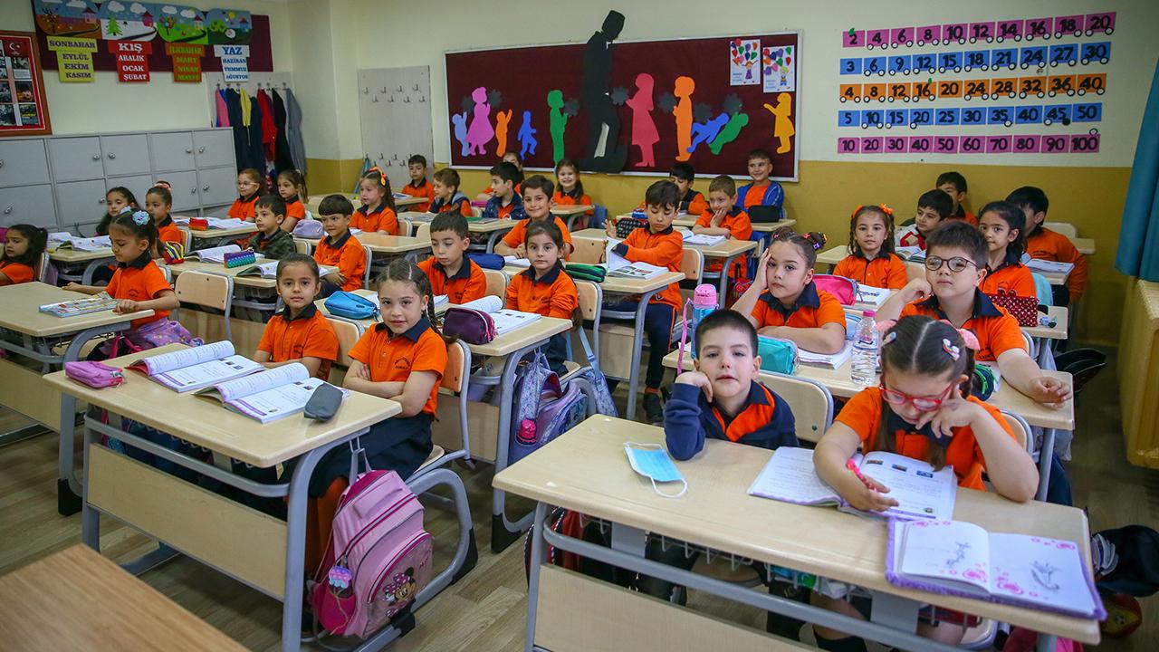 2023-2024 EĞİTİM ÖĞRETİM YILI İLK DERS ZİLİ BUGÜN ÇALDI