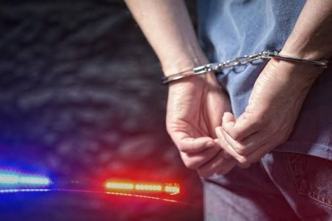 DÜZCE’DE PEDOFİLİ SUÇLARINDAN ARANMASI OLAN ŞAHIS YAKALANDI…