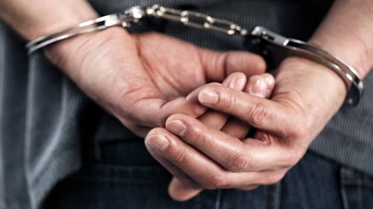 SAHTE ÇEKTEN ARANMASI OLAN ŞAHIS YAKALANDI