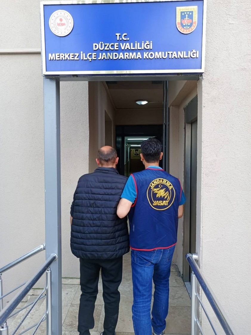 19 YIL KESİNLEŞMİŞ CEZASI OLAN ŞAHIS YAKALANDI