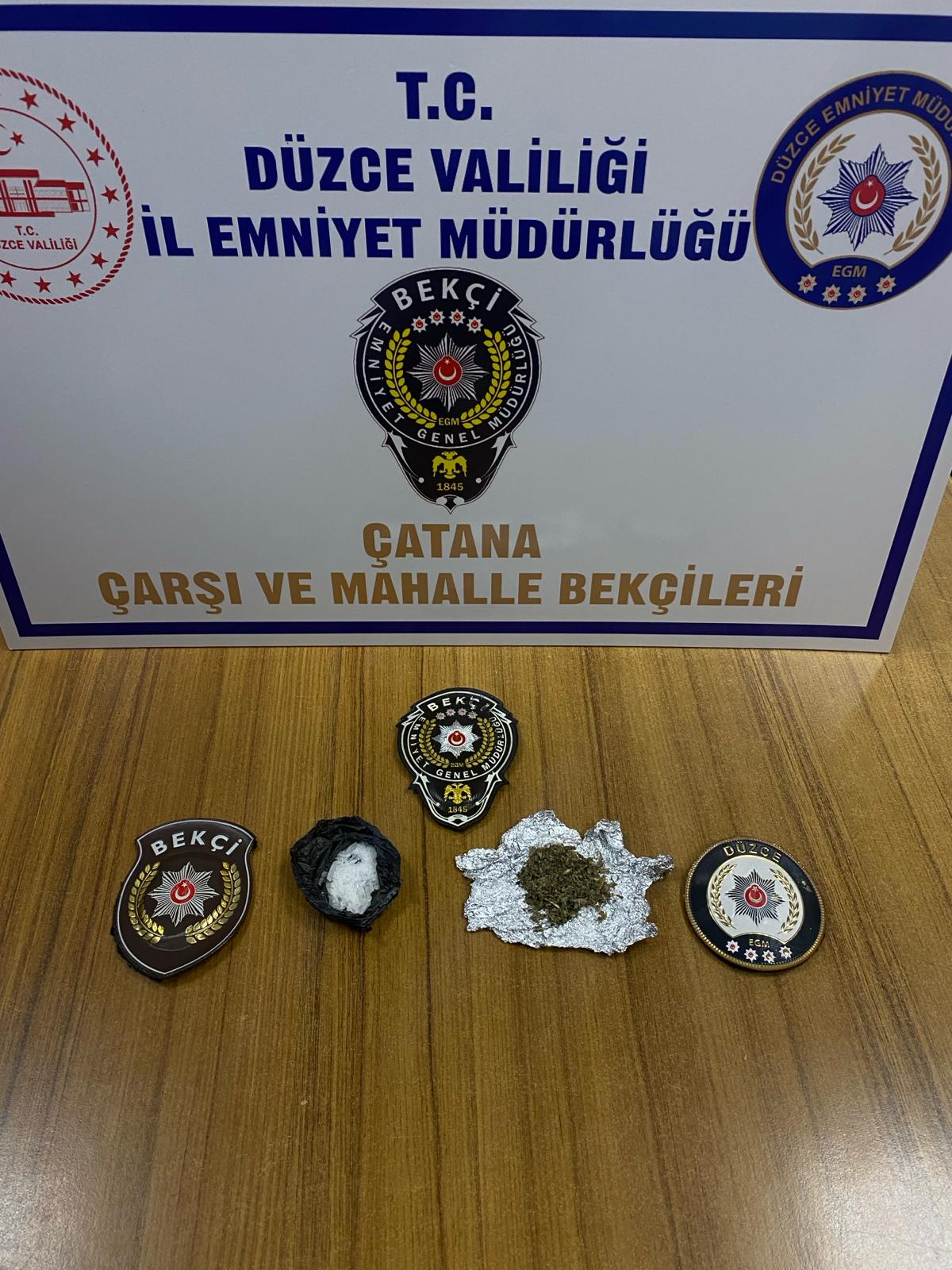 ÜZERİNDEN UYUŞTURUCU ÇIKTI…