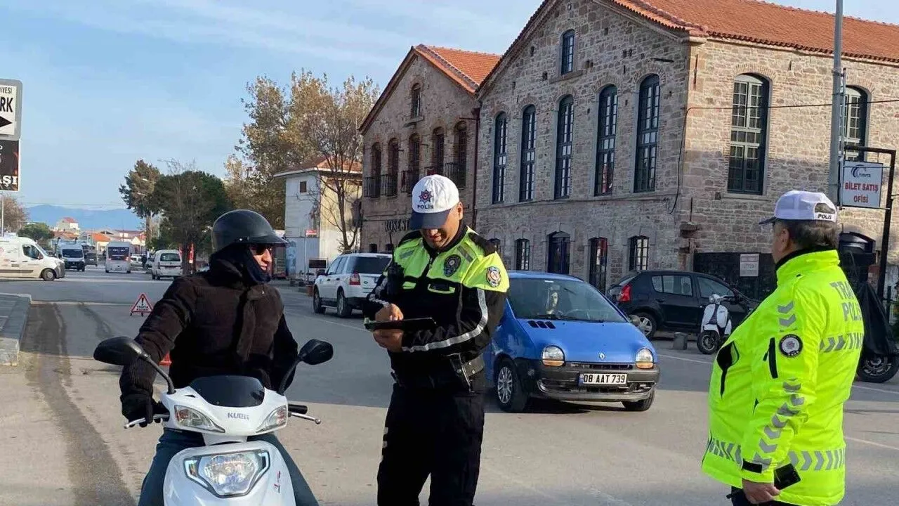 TEHLİKELİ HAREKETLERE GEÇİT YOK!